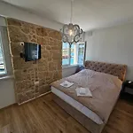 Gaj - Guest With Charm Bed & Breakfast Omisalj