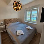 Bed & Breakfast Gaj - Guest With Charm 3*