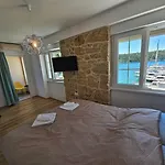 Bed & Breakfast Gaj - Guest With Charm 3*