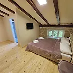 Bed & Breakfast Gaj - Guest With Charm 3*