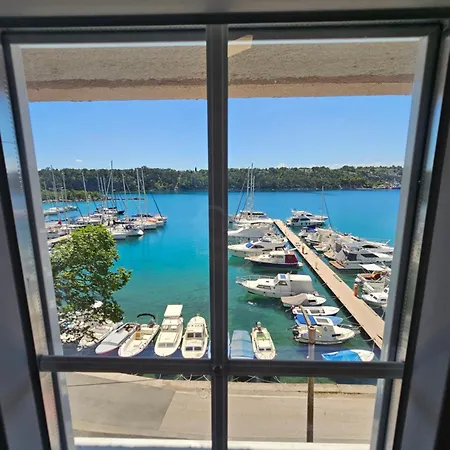 Nocleg ze śniadaniem Gaj 3*