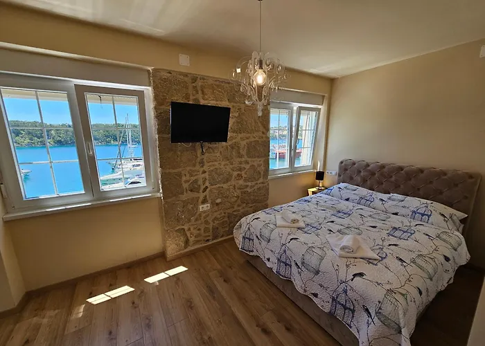 Gaj ベッド・アンド・ブレックファスト 3*