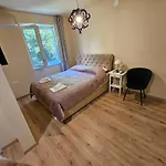 Bed & Breakfast Gaj - Guest With Charm 3*